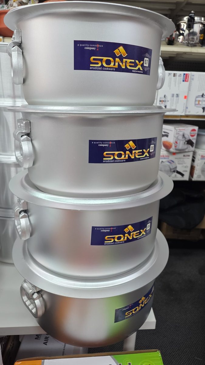 Sonex Anodized Cookware Set